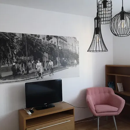 Hotello Apartmanhaz Es Panzio Zalaegerszeg Exterior photo