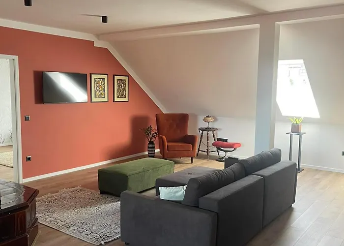 Hotello Apartmanhaz Es Panzio