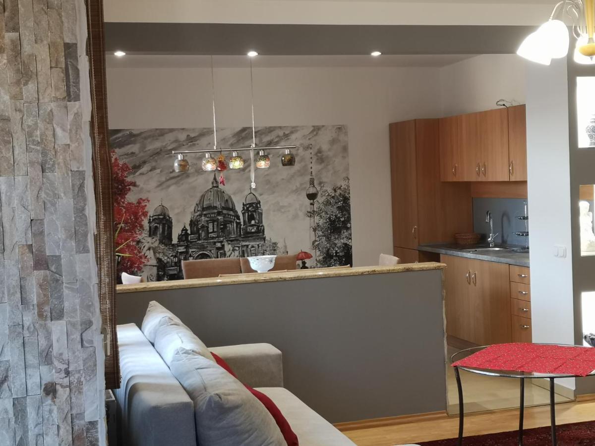 Hotello Apartmanhaz Es Panzio Zalaegerszeg